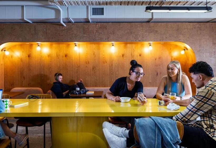 هاستل Lylo Auckland