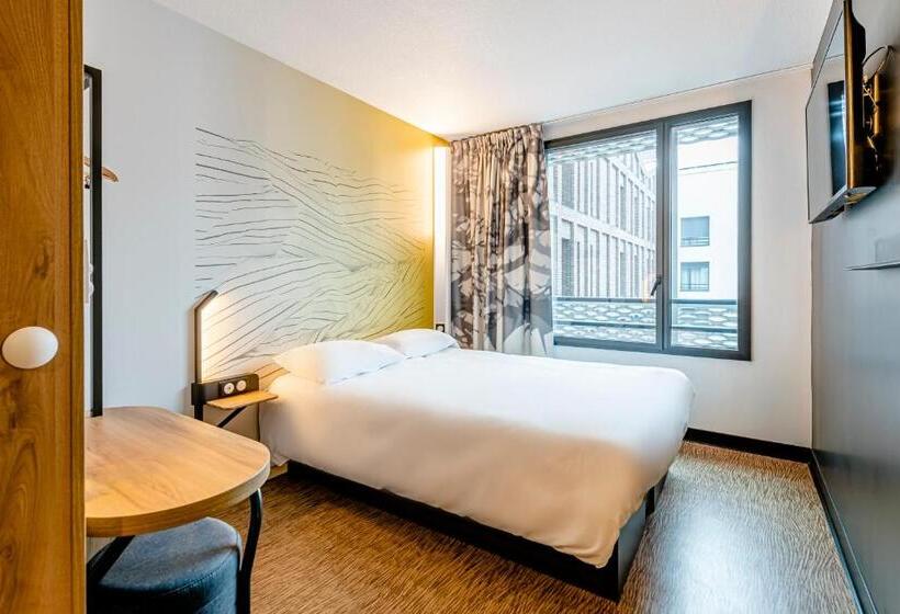 B&b Hotel Dreux Nord