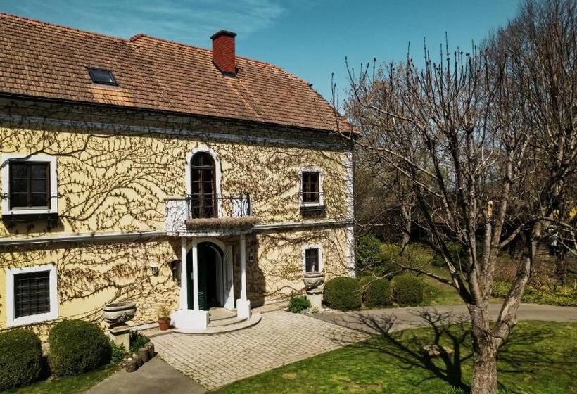 مبيت وإفطار Gästehaus Golf Club Gut Murstätten