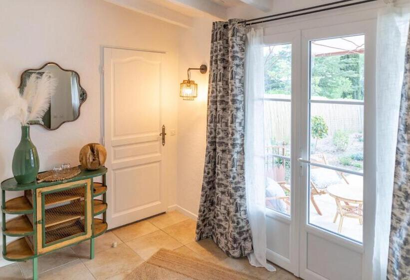 ベッドアンドブレックファースト La Bastide Du Mûrier