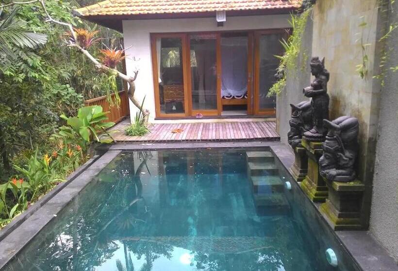 住宿加早餐  Mahayoni Villa