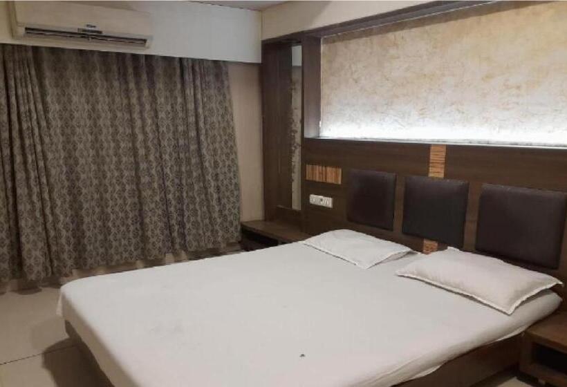 酒店 Atithi Lodging & Boarding By Wb Inn