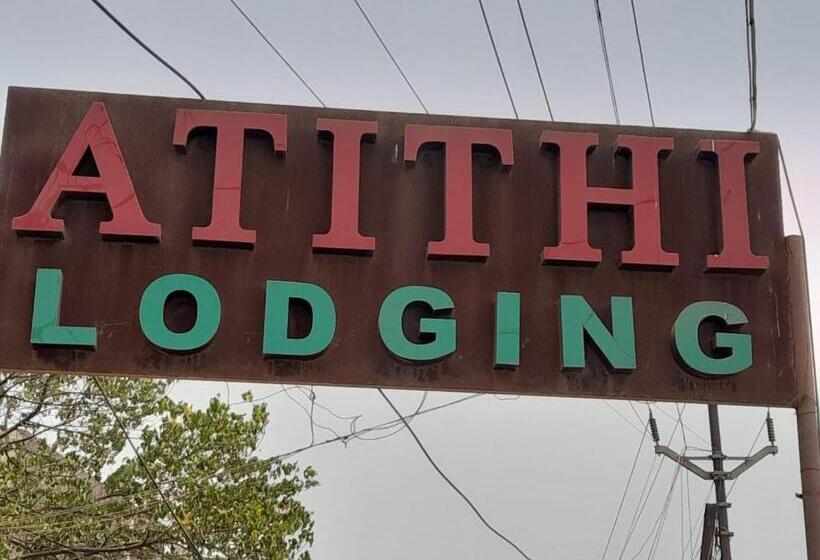 酒店 Atithi Lodging & Boarding By Wb Inn