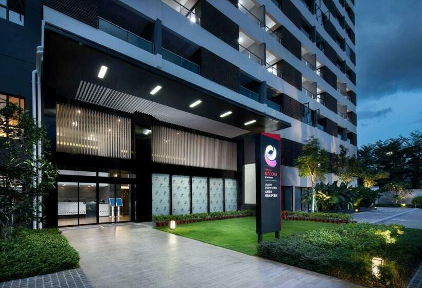 Отель Ramada Encore By Wyndham Jiusuo Downtown
