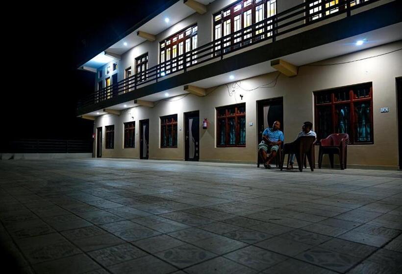 בית מלון כפרי Shivlinga Villa