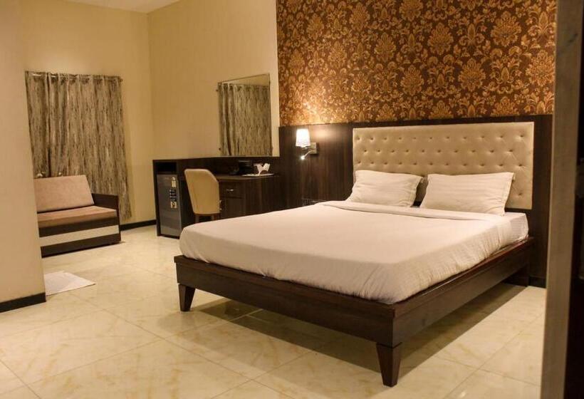 ホテル Shubham Inn