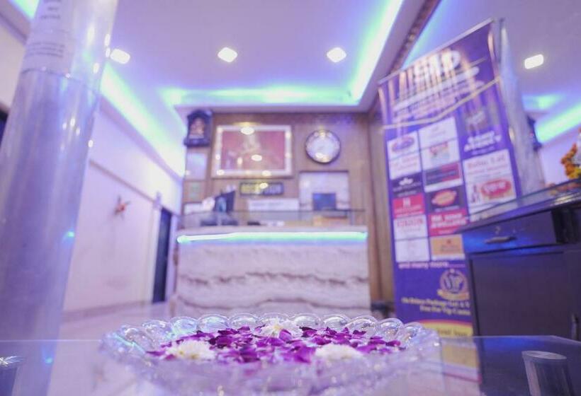 فندق Shukla Brothers By Wb Inn