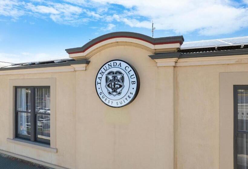 هتل The Tanunda Club Guest Suites