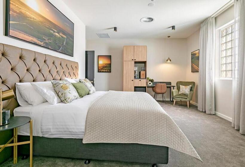 هتل The Tanunda Club Guest Suites