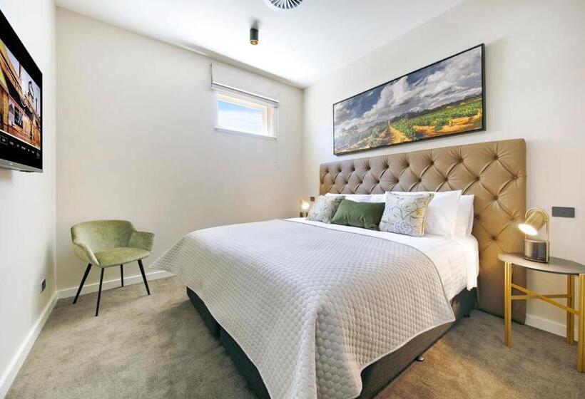 هتل The Tanunda Club Guest Suites