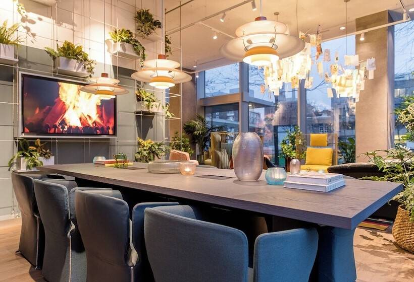 Motel One Rotterdam