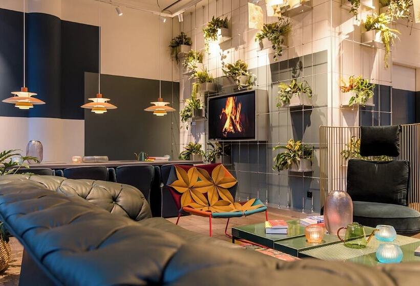 Motel One Rotterdam