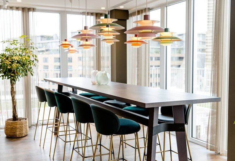 Motel One Rotterdam