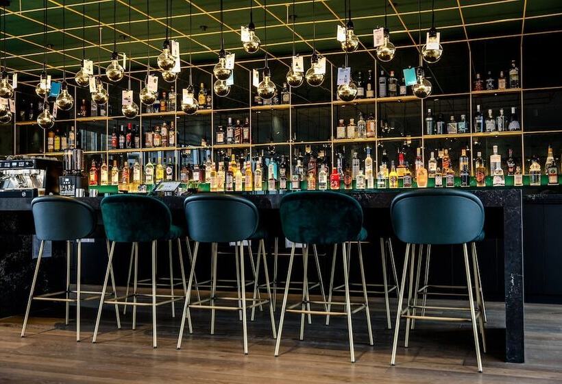 Motel One Rotterdam