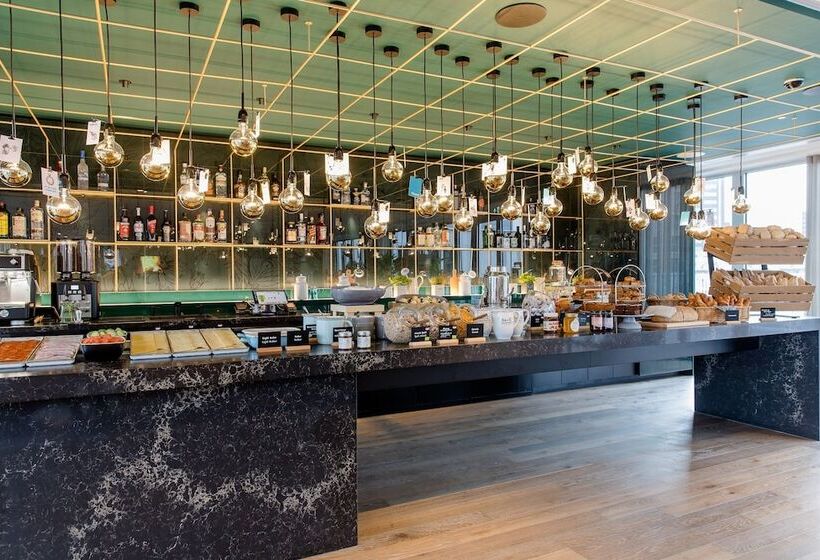 Motel One Rotterdam
