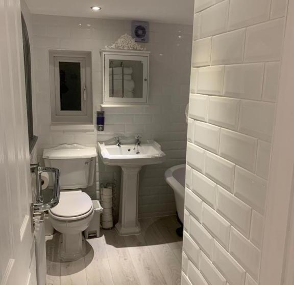 Пансион Coastal Joy Room 4
