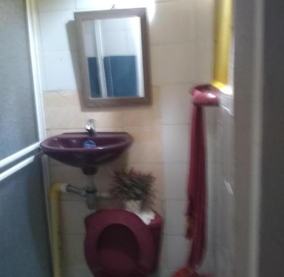 پانسیون Room In Guest Room   Posada Green Sea Villa Helen Kilometer 4 Bypass