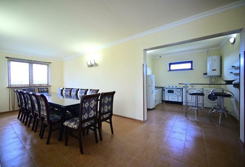پانسیون Sevan Tarsus Guesthouse
