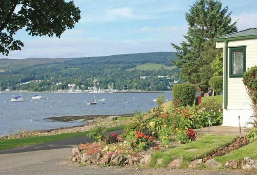 אתר נופש Rosneath Castle Park