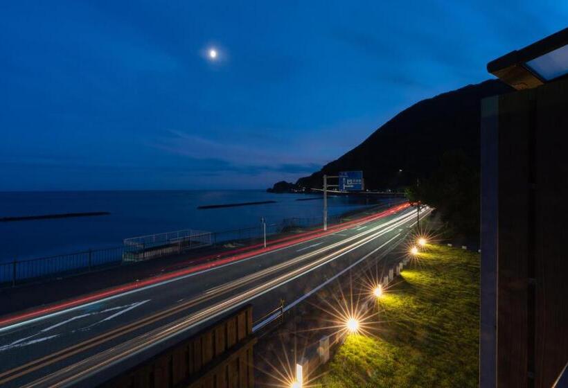 旅館 Isoaruki No Yuyado Ushiogumo  6 Years Or Older