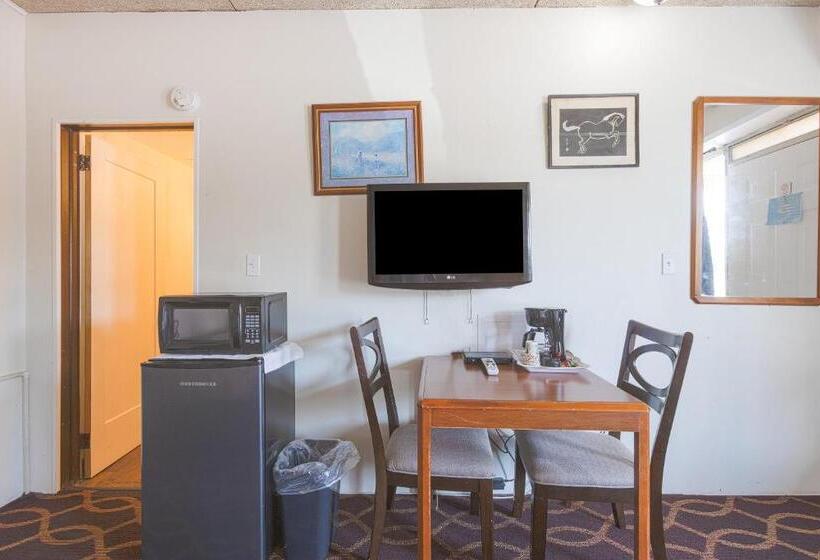 Sonrise Inn Motel