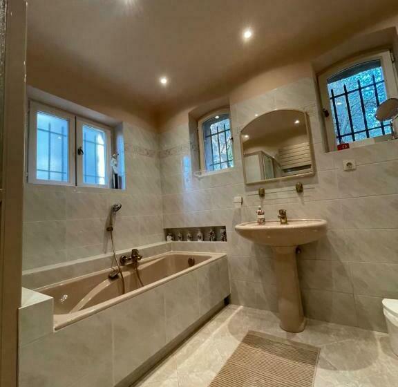 צימר Clos De La Gipiere