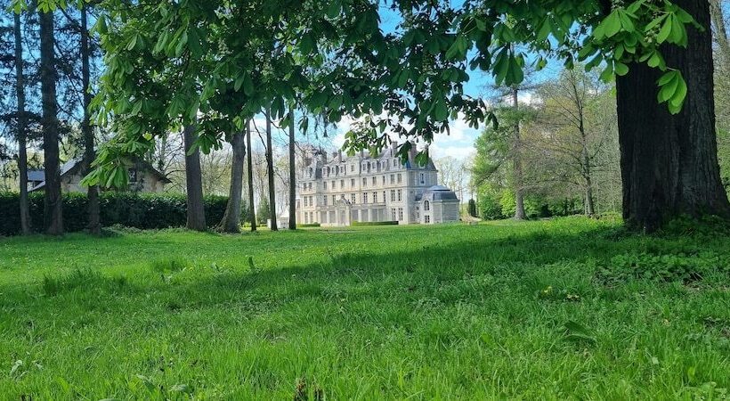 ベッドアンドブレックファースト Les Ecuries Du Château De Brumare