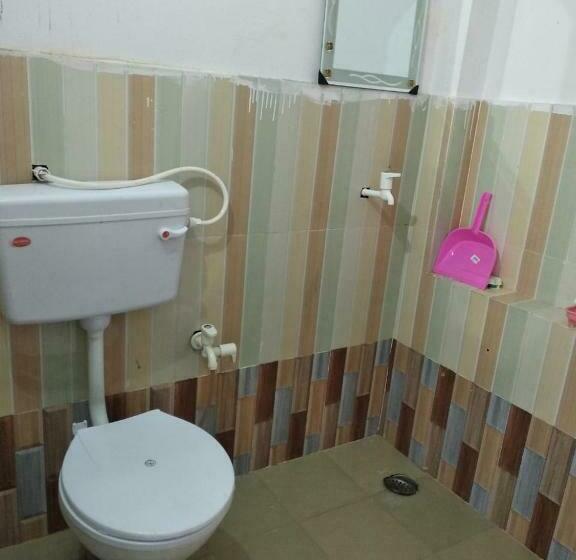 فندق Aashirwad Garden & Resort