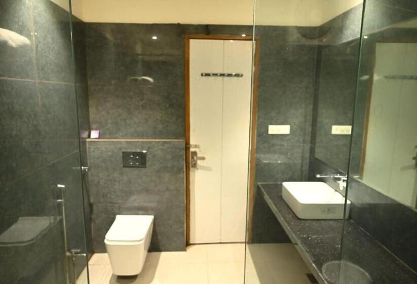 ホテル Nakshatra Resort