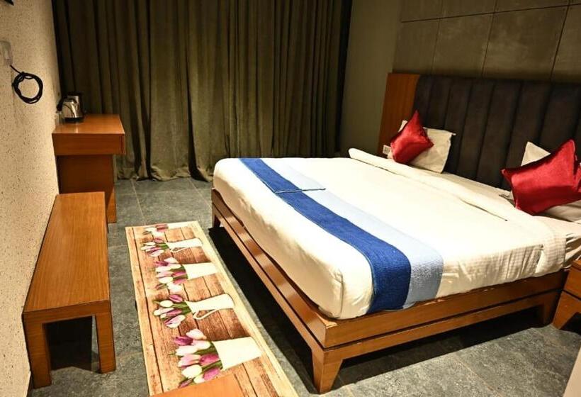 ホテル Nakshatra Resort