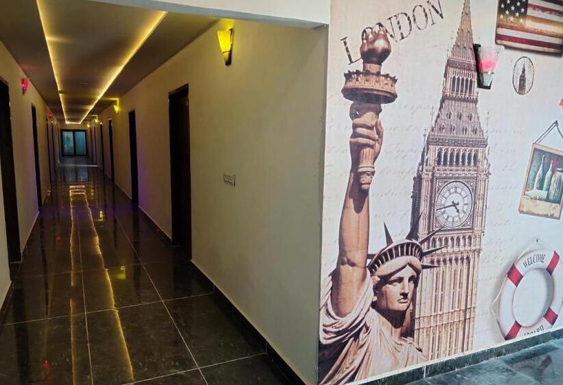 Отель Oyo 86482 Inn London Dream Restaurant