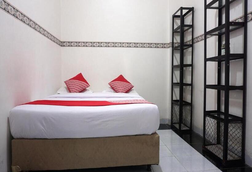 فندق Oyo 91900 Wisma Amrach