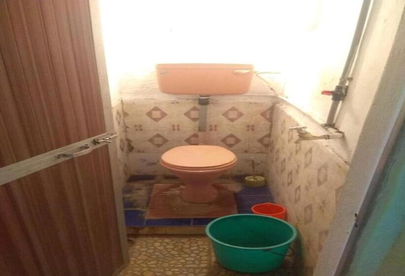 هتل Pop 82083 Sai Ramnath Guest House