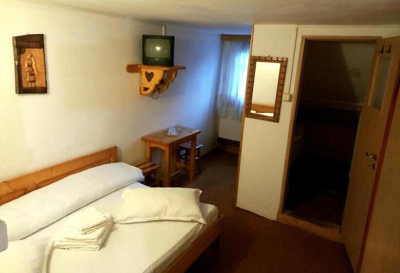 펜션 Casa Ardeleană Cheia