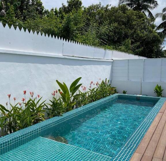 استراحتگاه Found Mansion