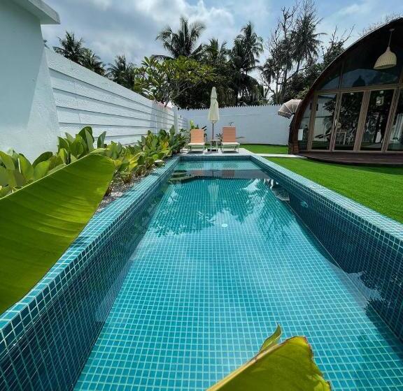استراحتگاه Found Mansion