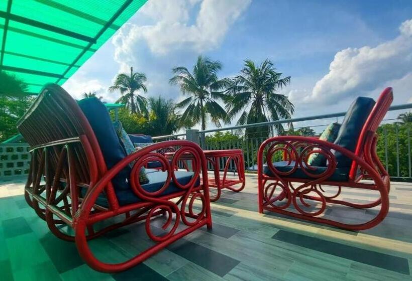 استراحتگاه River Coco @ Amphawa