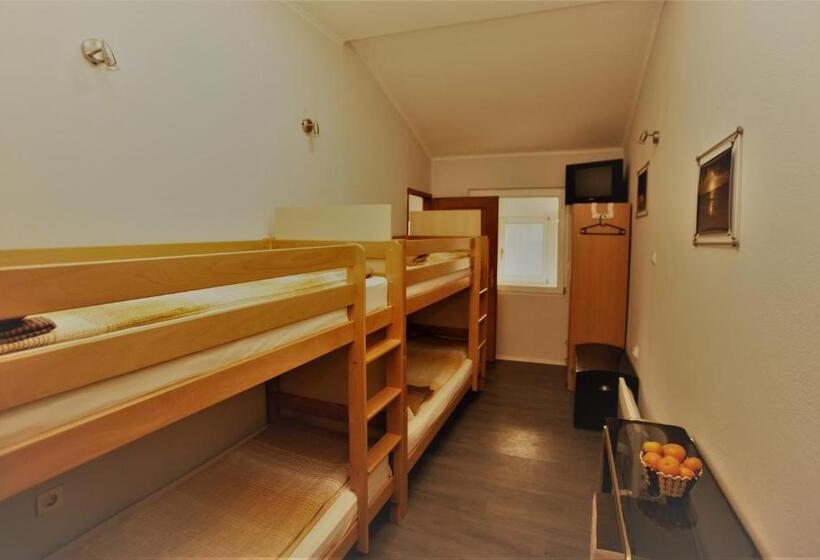 هاستل Kingdom Rooms Visoko