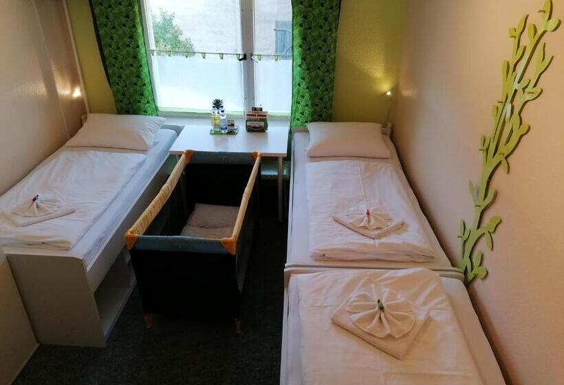 הוסטל Märkische Traube Idyllisches Gästehaus Für Selbsversorger