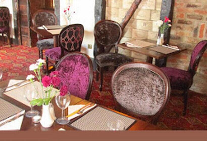 ユースホステル Red Lion Coaching Inn