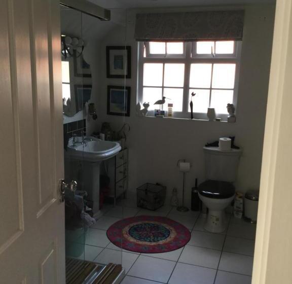 تختخواب و صبحانه Hurstbourne