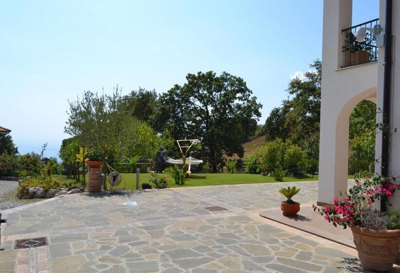 ベッドアンドブレックファースト Incanto Di Luna