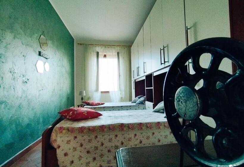 تختخواب و صبحانه La Casa Tra Gli Ulivi