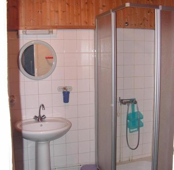ベッドアンドブレックファースト Le Puy Babin Chambres Familiales à La Ferme