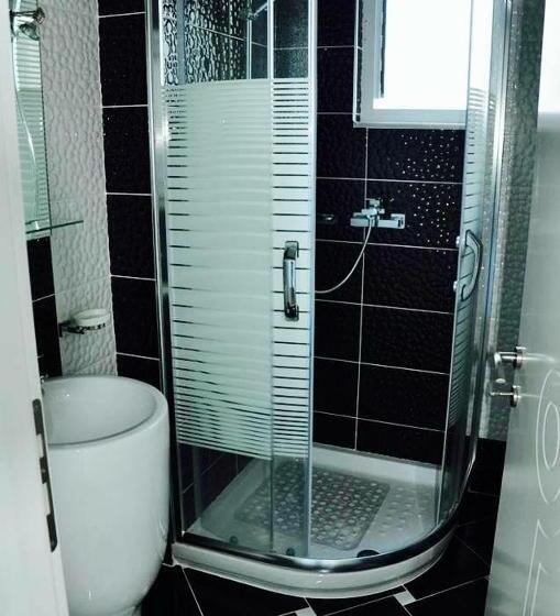 Hard Rock Apartments