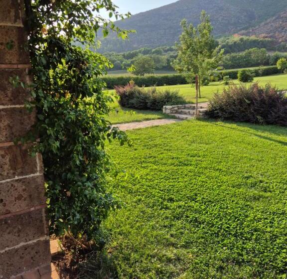 ホテル Agriturismo Le Ghiandaie