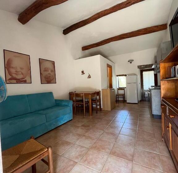 호텔 Agriturismo Lu Stabbiacciu