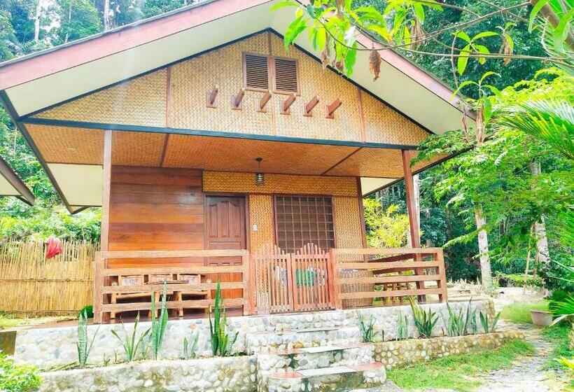 پانسیون Victordelia Hilltop Hostel