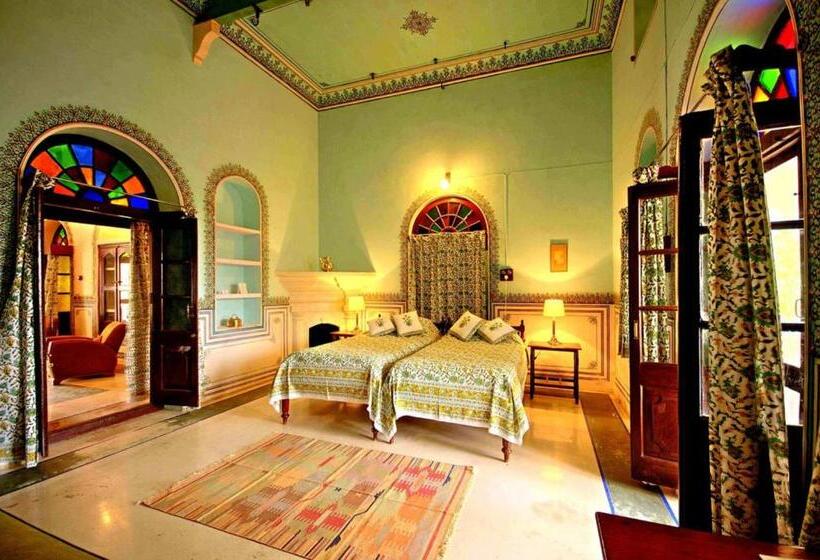 منتجع Bijay Niwas Palace