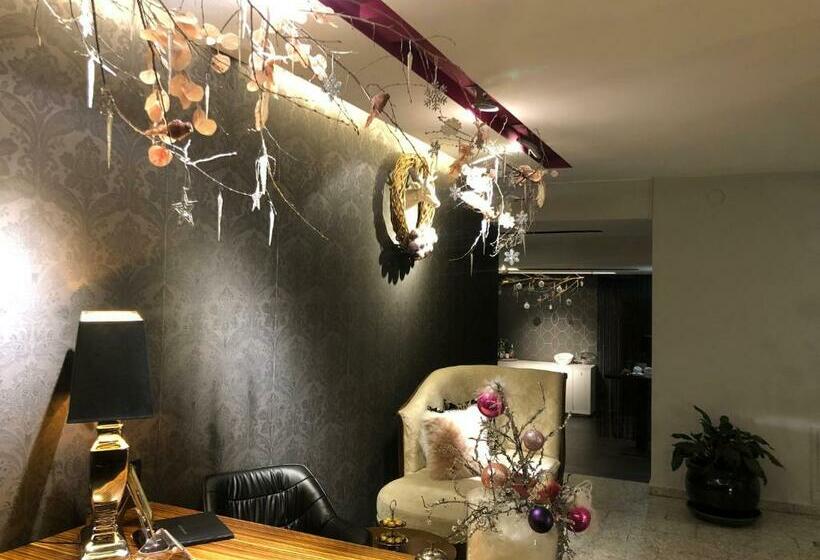تختخواب و صبحانه Relax In Style Boutique Hotel Adults Only